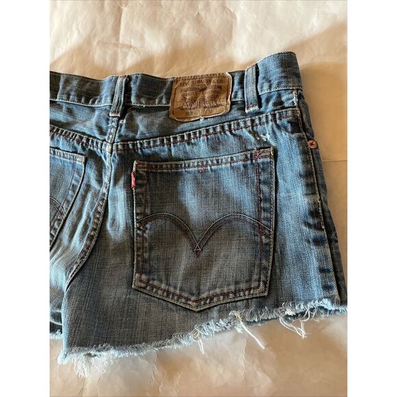 LEVI'S 507 Vintage Men’s 32 Denim Shorts Medium Blue Cotton Cut-Off Outdoor - Picture 10 of 12
